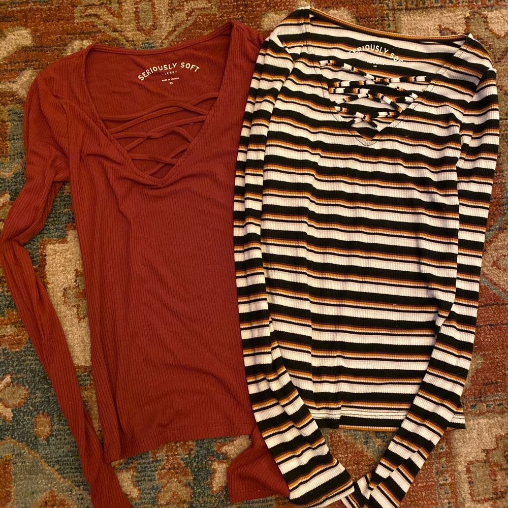 Set of 2 long sleeve tees (NWOT)
